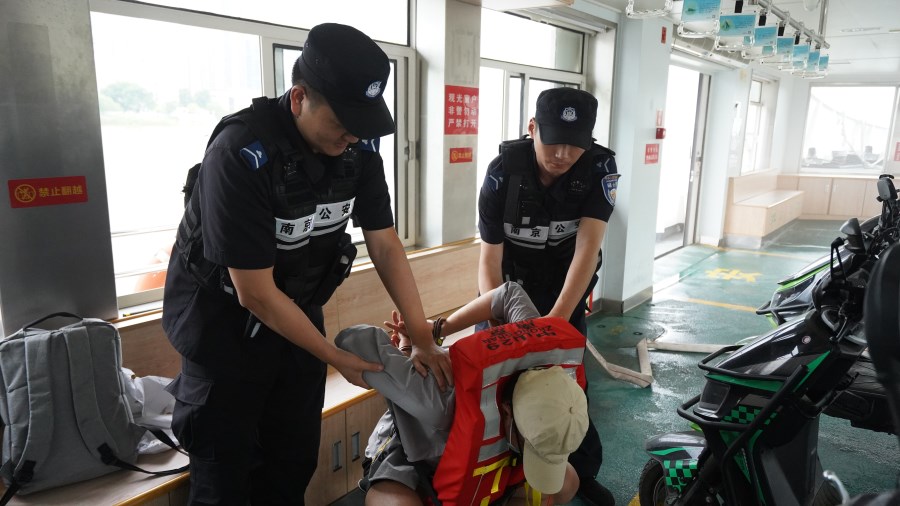 DSC01564.jpg DSC01564.jpg